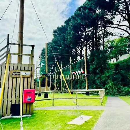 Holiday home A Lovely Caravan That Truly Has It All, Perfect For Families, Couples, Or Friends In Newquay Newquay (Cornwall)