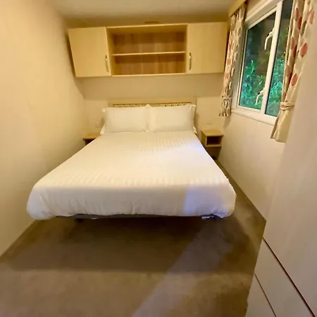 A Lovely Caravan That Truly Has It All, Perfect For Families, Couples, Or Friends In Newquay * Newquay (Cornwall)