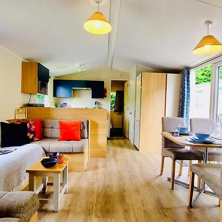 A Lovely Caravan That Truly Has It All, Perfect For Families, Couples, Or Friends In Newquay Holiday home Newquay (Cornwall)